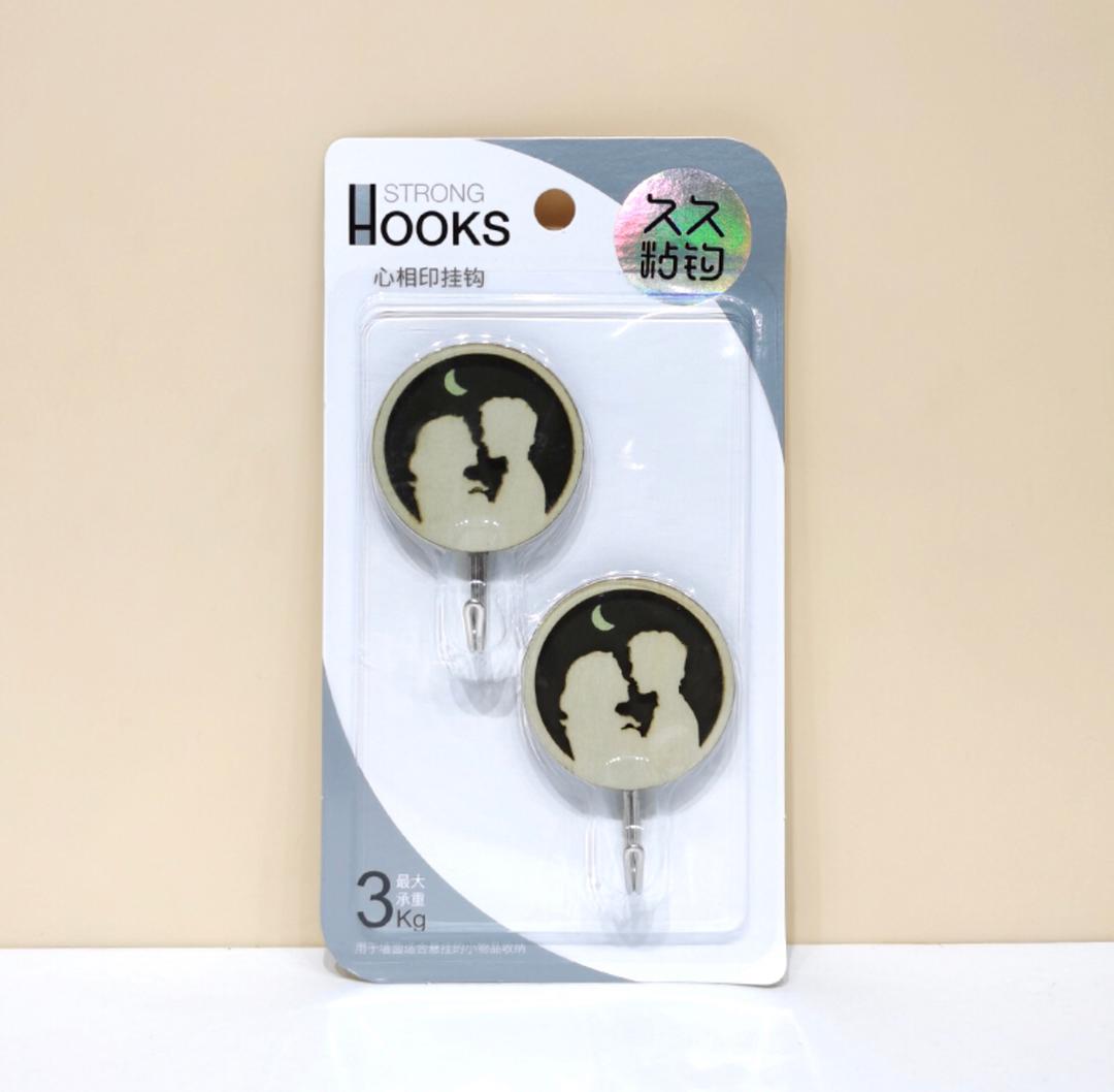 لاصق جدار ملابس قطعتين شكل عروسين GH-2006