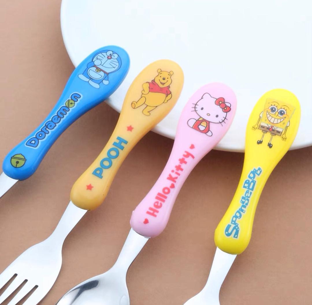 ملعقة+شوكة اطفال ستيل يد بلاستيك *2